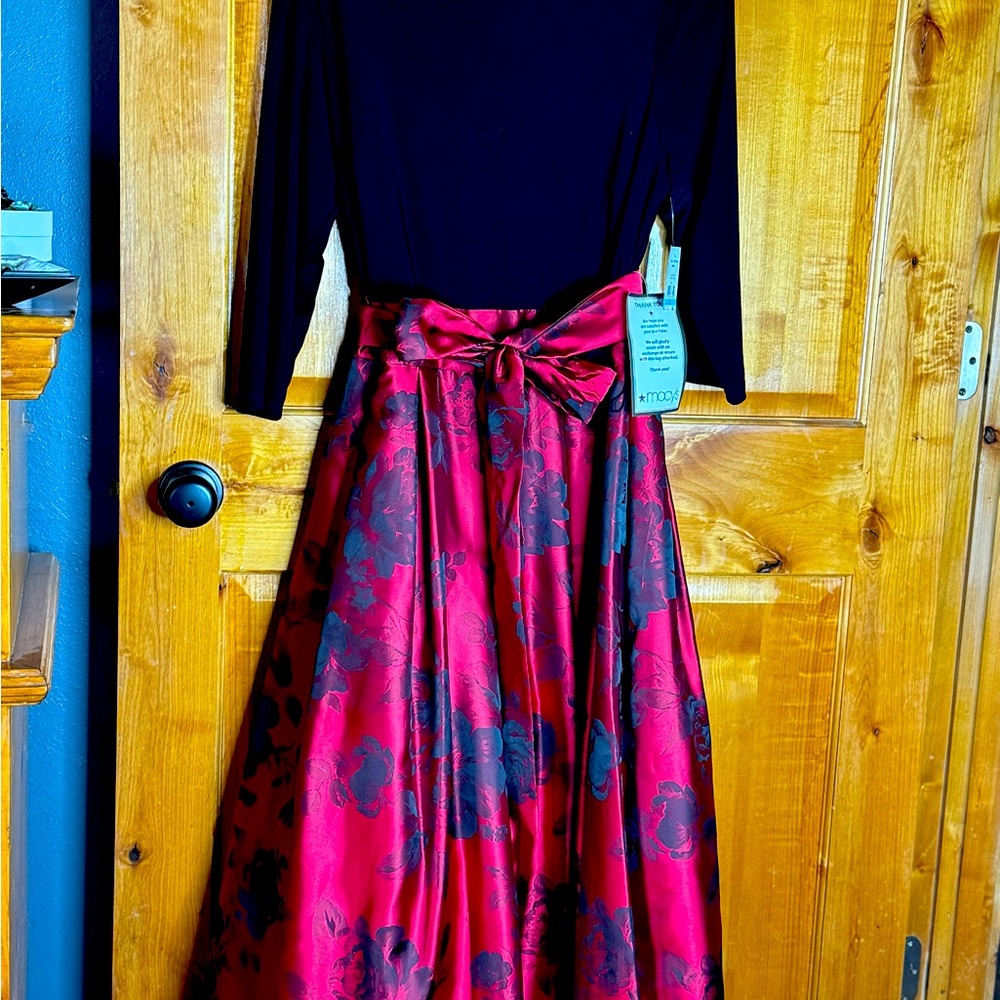 Jessica Howard Maxi evening dress